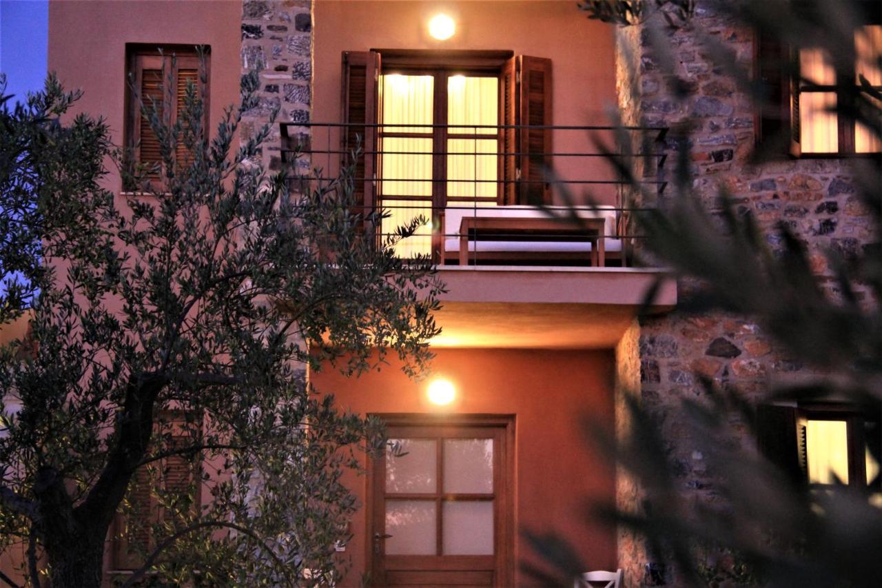 Liotrivi Historical Mansion And Boutique Hotel Monemvasía Exterior foto